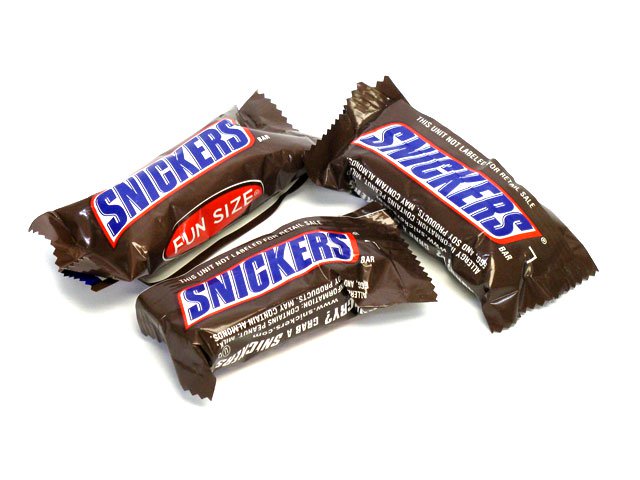 Snickers Fun Size Bars - 2 lb bag
